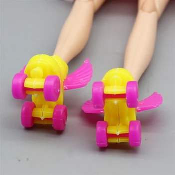 Novi 4 kom./compl. Ukrasne koturaljke Neobične lutkarske cipele slušalice kaciga za Barbie Djeca Djevojke Igračke Valjak igre Darove za djevojčice