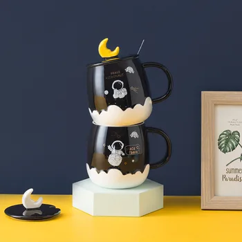Kreativni Astronaut stakleno Keramička Šolja sa Poklopcem Crtani Slatka Potrošačke Čaša za vodu Praktičan Poklon Šalicu za Kavu s poklopcem